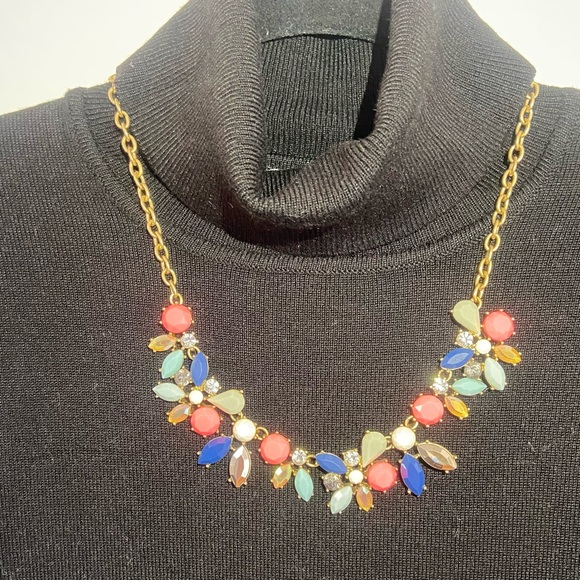 ⭐️💲5 add-on⭐️ Colourful statement necklace - Picture 7 of 7